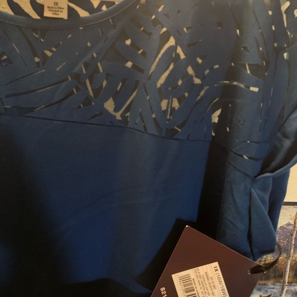 Royal blue top - Picture 4 of 4